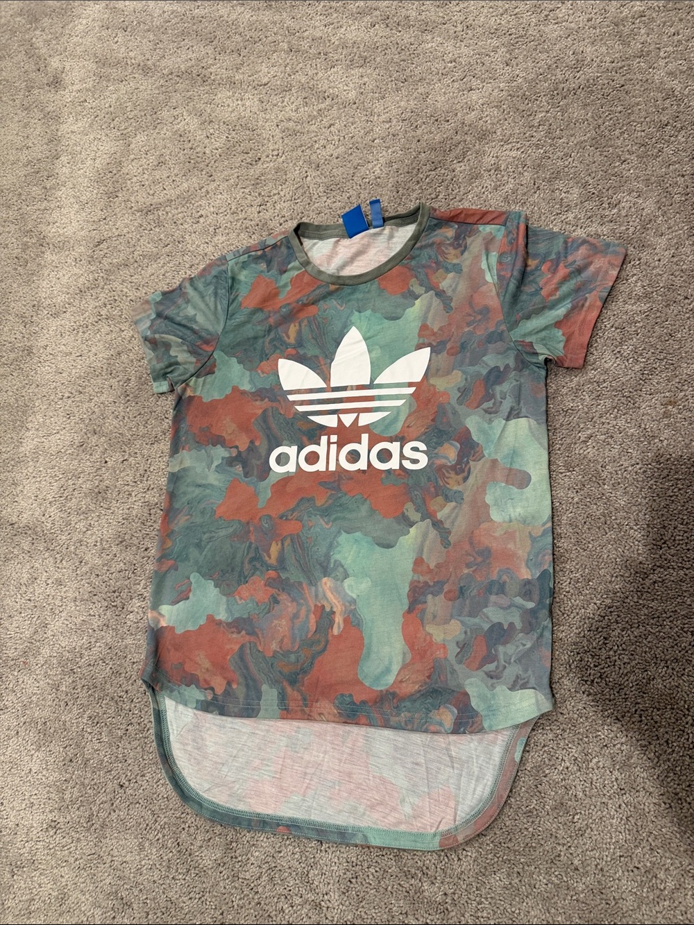 adidas Camo Logo Tee in Green